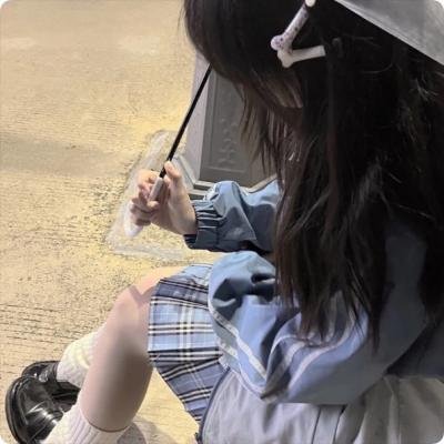 一笑随歌